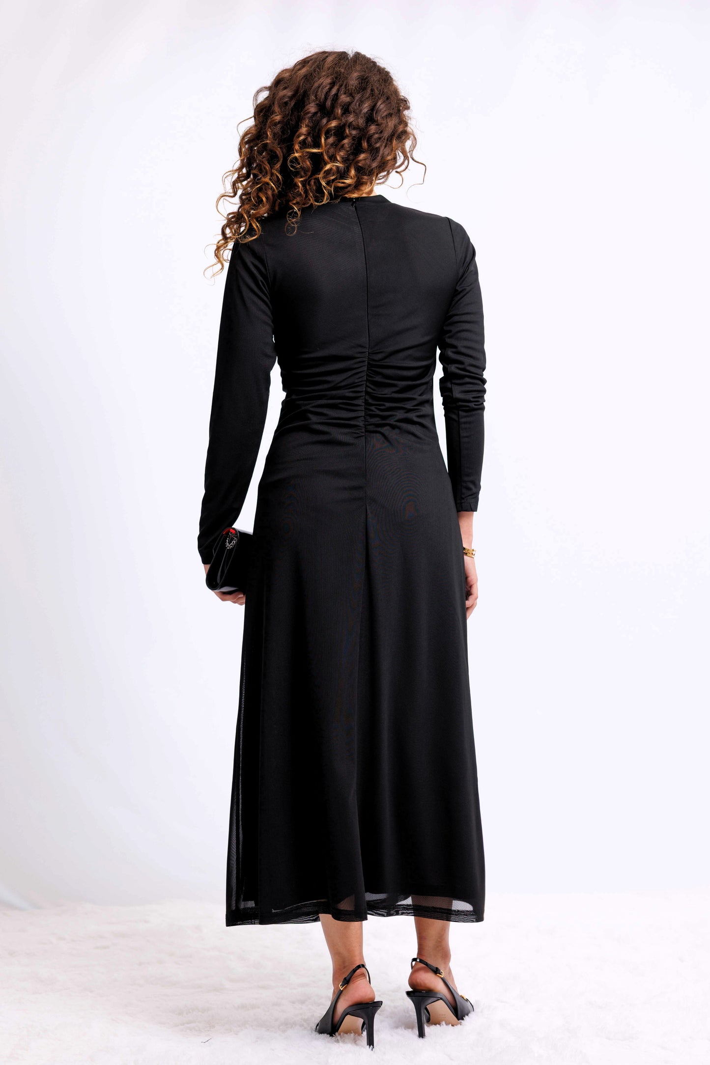 MESH DRESS WITH SIDE GATHERS AVAILABLE IN 2 COLORS