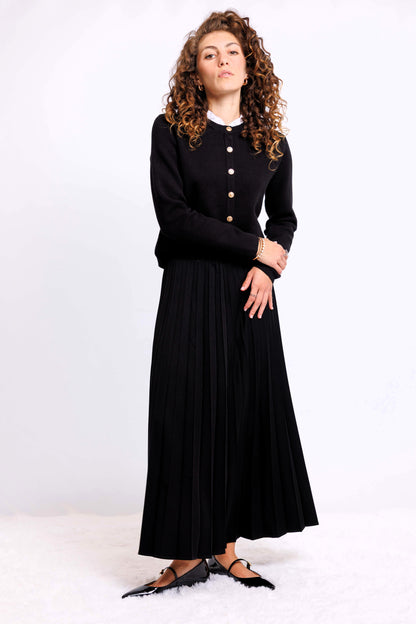PLEATED SKIRT AVAILABLE IN 2 COLORS