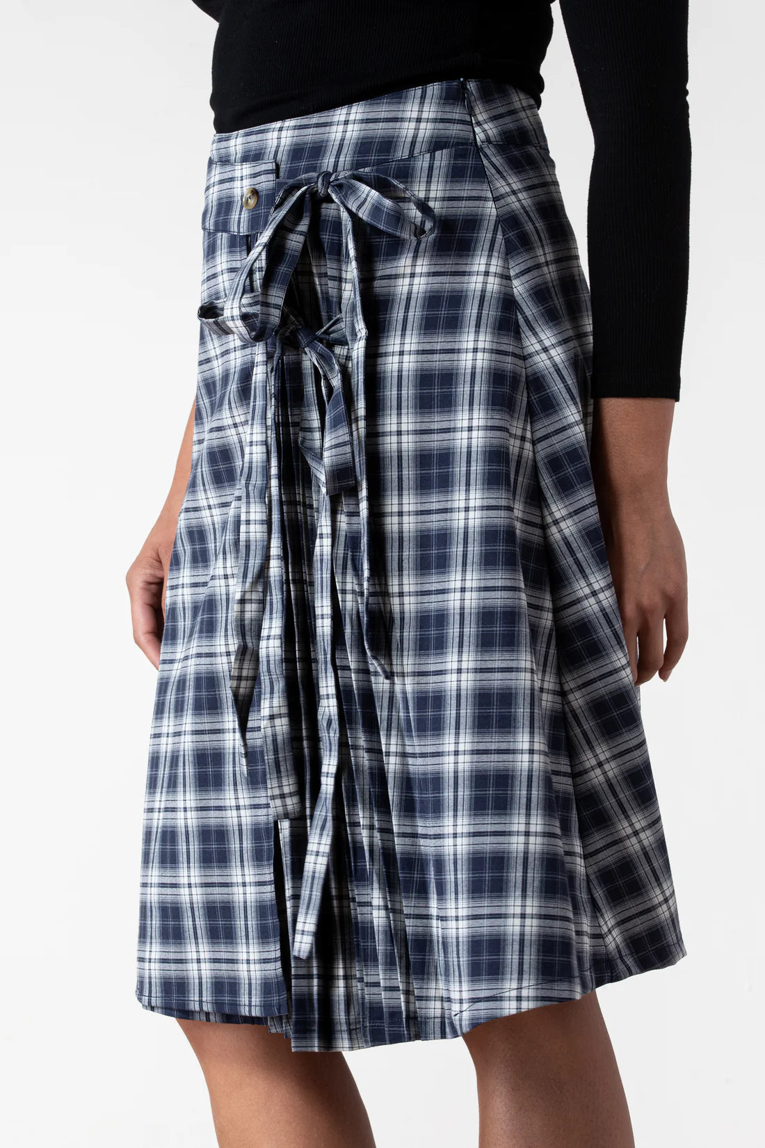 BLUE PLAID SKIRT