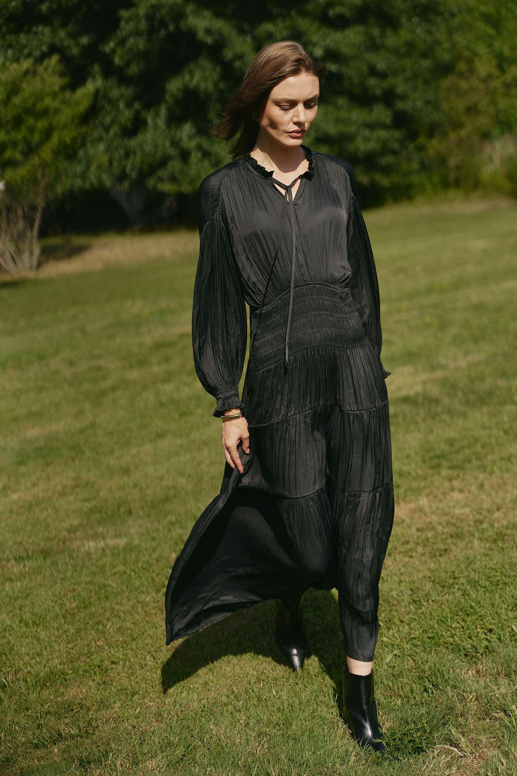 BLACK SILK MAXI DRESS WITH RUCHED WAIST