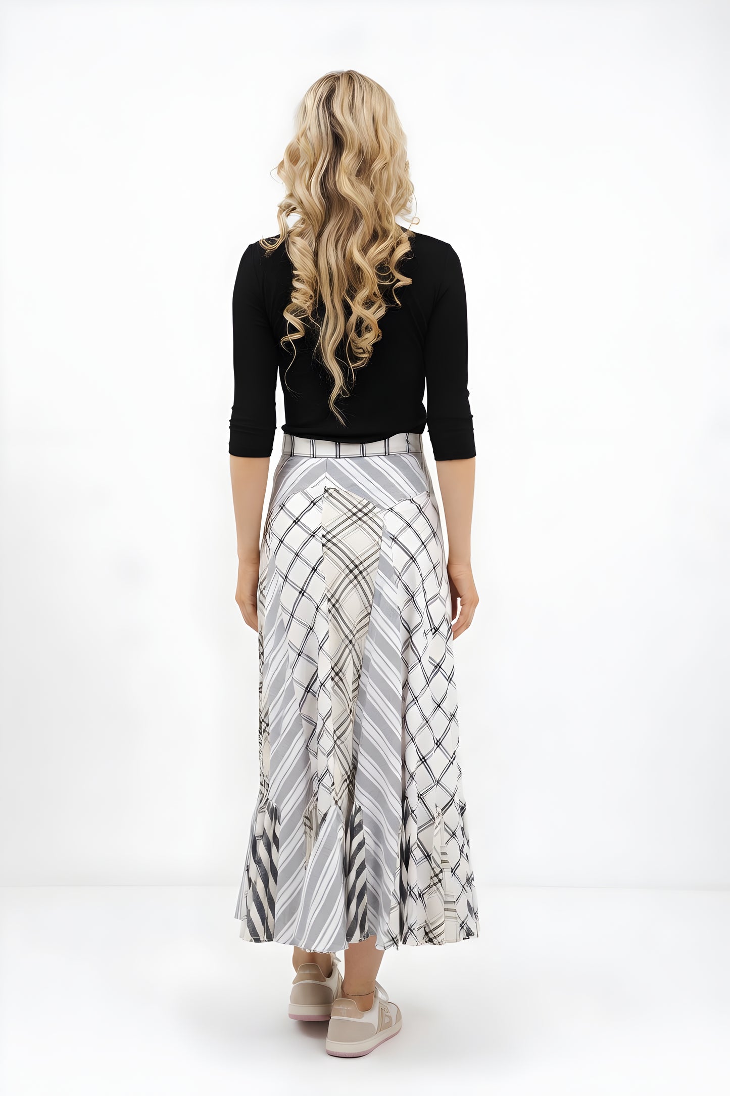LINEN-LIKE PATCHWORK SKIRT